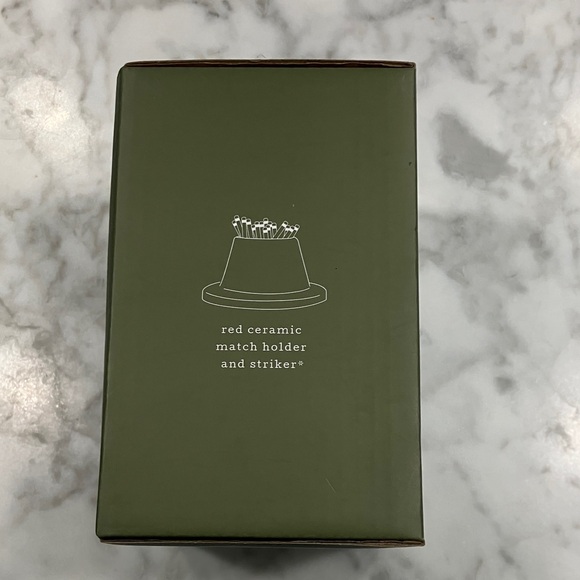 Paddywax Crate & Barrel Santa soy wax Candle with Red Hat match holder 4oz NWT - Picture 5 of 12